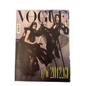 VOGUE Italia Magazine July 2012  no. 743